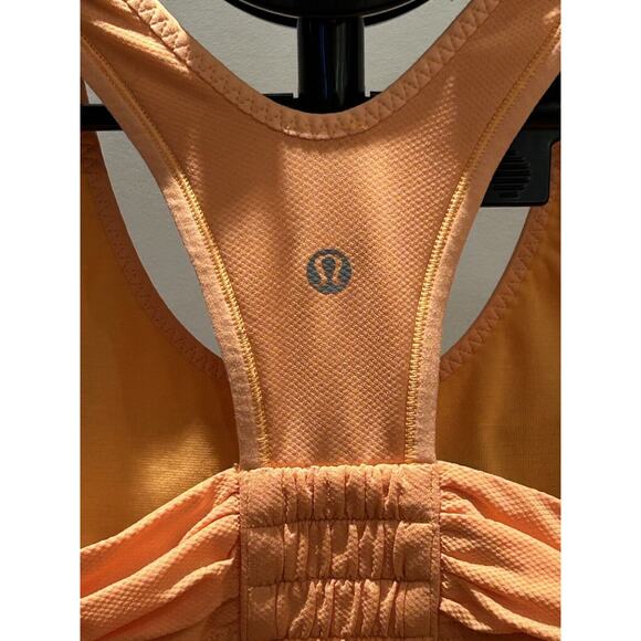 Women's Lululemon Tone It Tank in Creamsicle size 4 - Picture 3 of 3